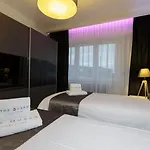 The Queen Luxury - Giada Lucembursko