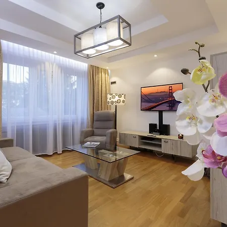The Queen Luxury - Giada * Luksemburg