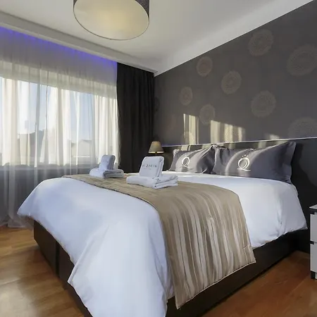 The Queen Luxury - Giada Luksemburg
