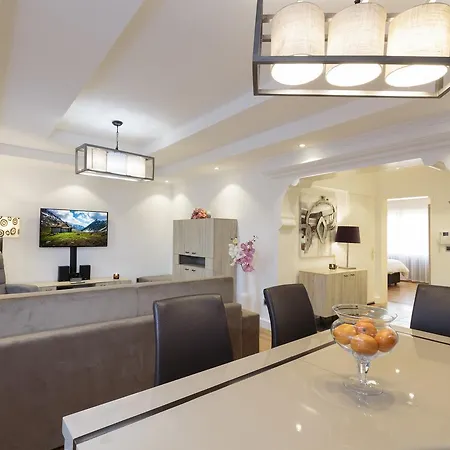 The Queen Luxury - Giada Apartament