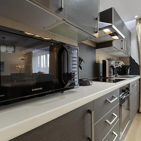 The Queen Luxury - Giada Apartament