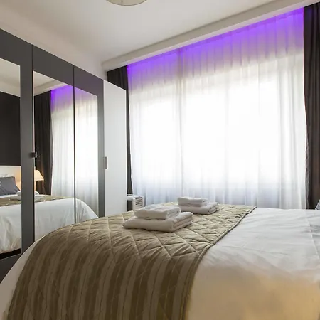 The Queen Luxury - Giada Апартаменты