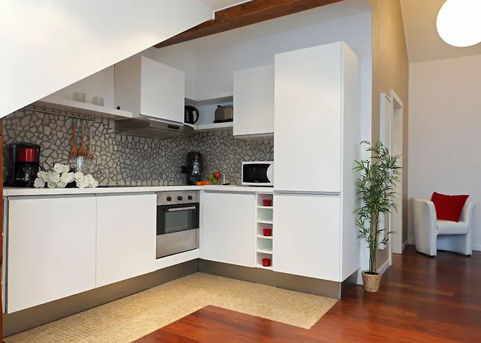 The Queen Luxury - Giada Apartament *