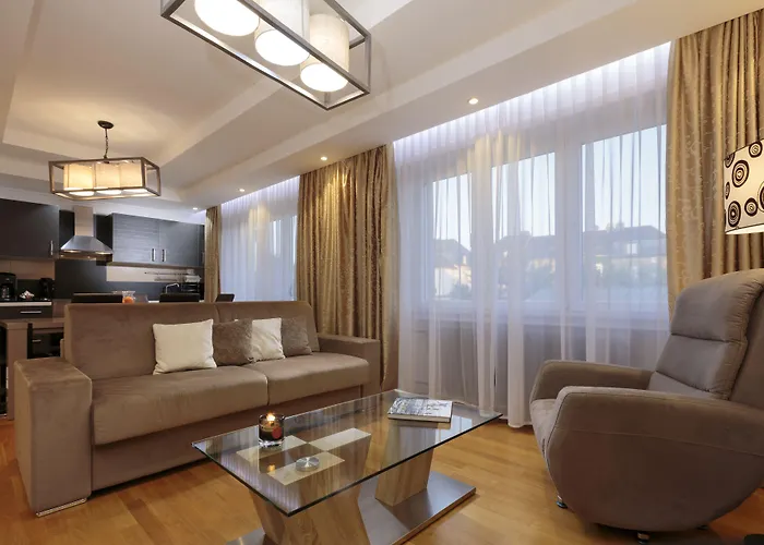 The Queen Luxury - Giada *