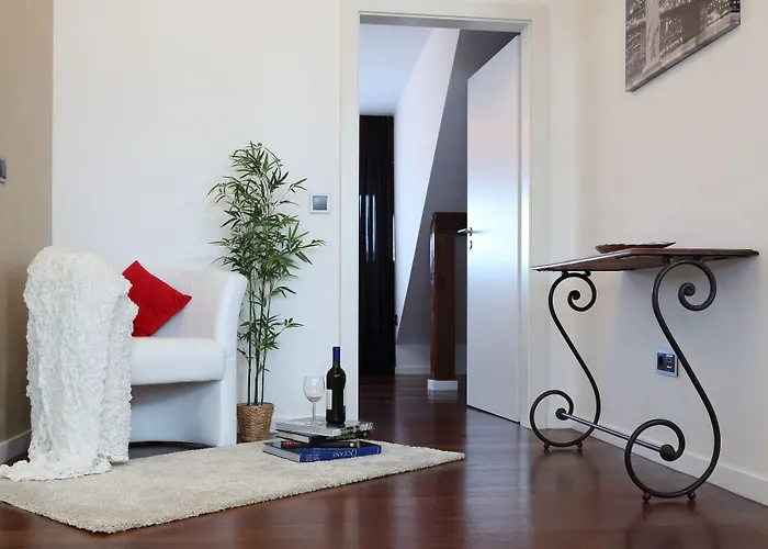 The Queen Luxury - Giada * Lussemburgo