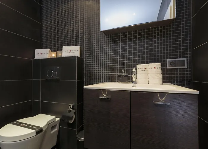 The Queen Luxury - Giada