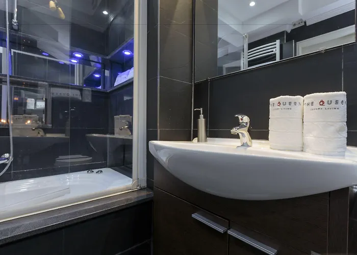 The Queen Luxury - Giada Apartament