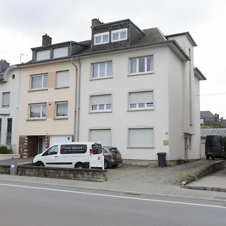 The Queen Luxury - Giada Luxembourg