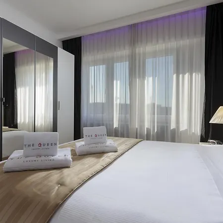 The Queen Luxury - Giada Апартаменты *