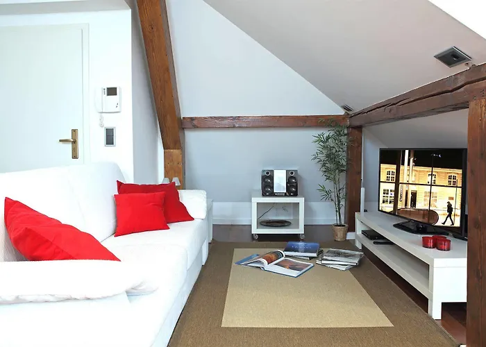 The Queen Luxury - Giada * Luxembourg